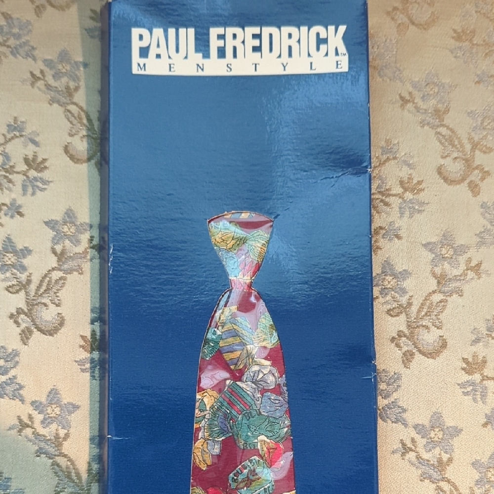 Paul Fredrick Red and Green Tie Vibrant Accessory